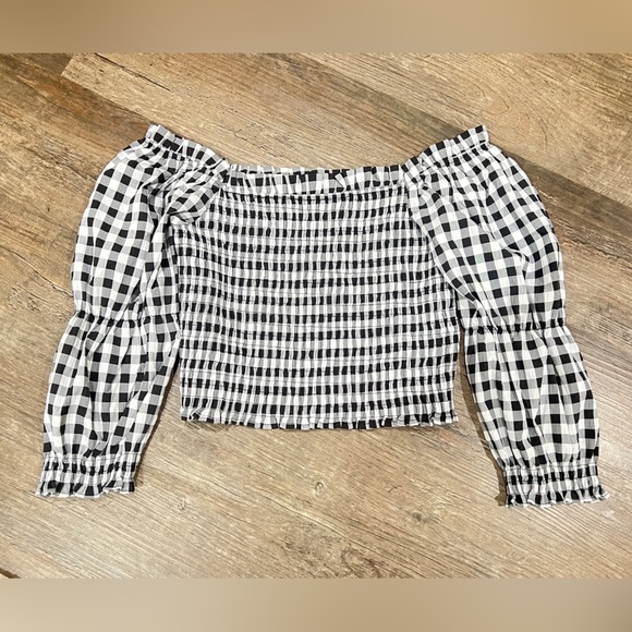 FINAL PRICE NWT Francesca’s Plaid Blouse - Picture 1 of 6